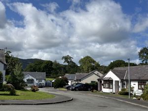 Photo 19- click for photo gallery